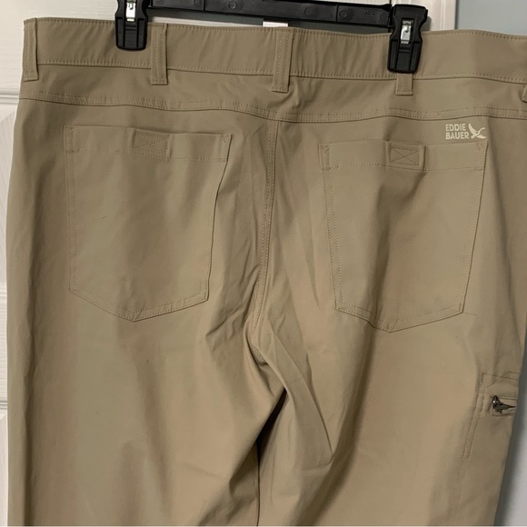 Eddie Bauer Tan Rainer Tech Pant - Picture 6 of 8